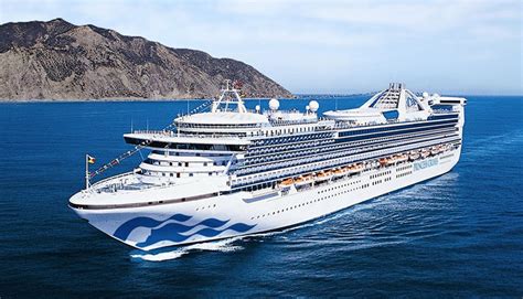 golden princess cruise ship.